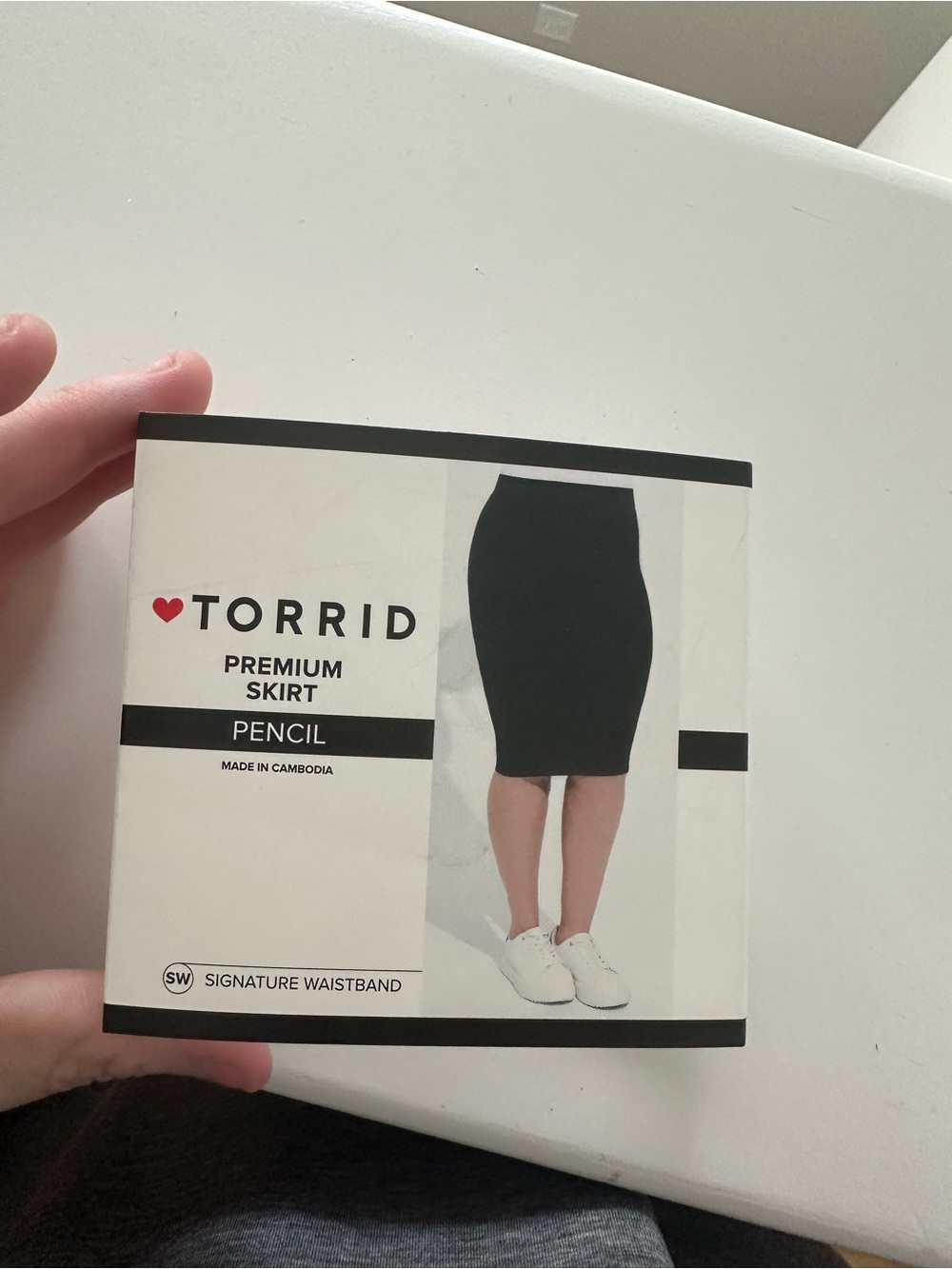 torrid Black Pencil Skirt โ Classic Slim Silhouette